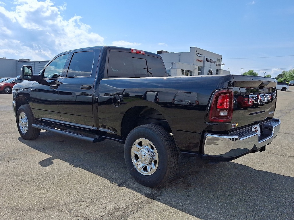 New 2025 Ram 2500 Tradesman Crew Cab 4x4 64 Box Pickup