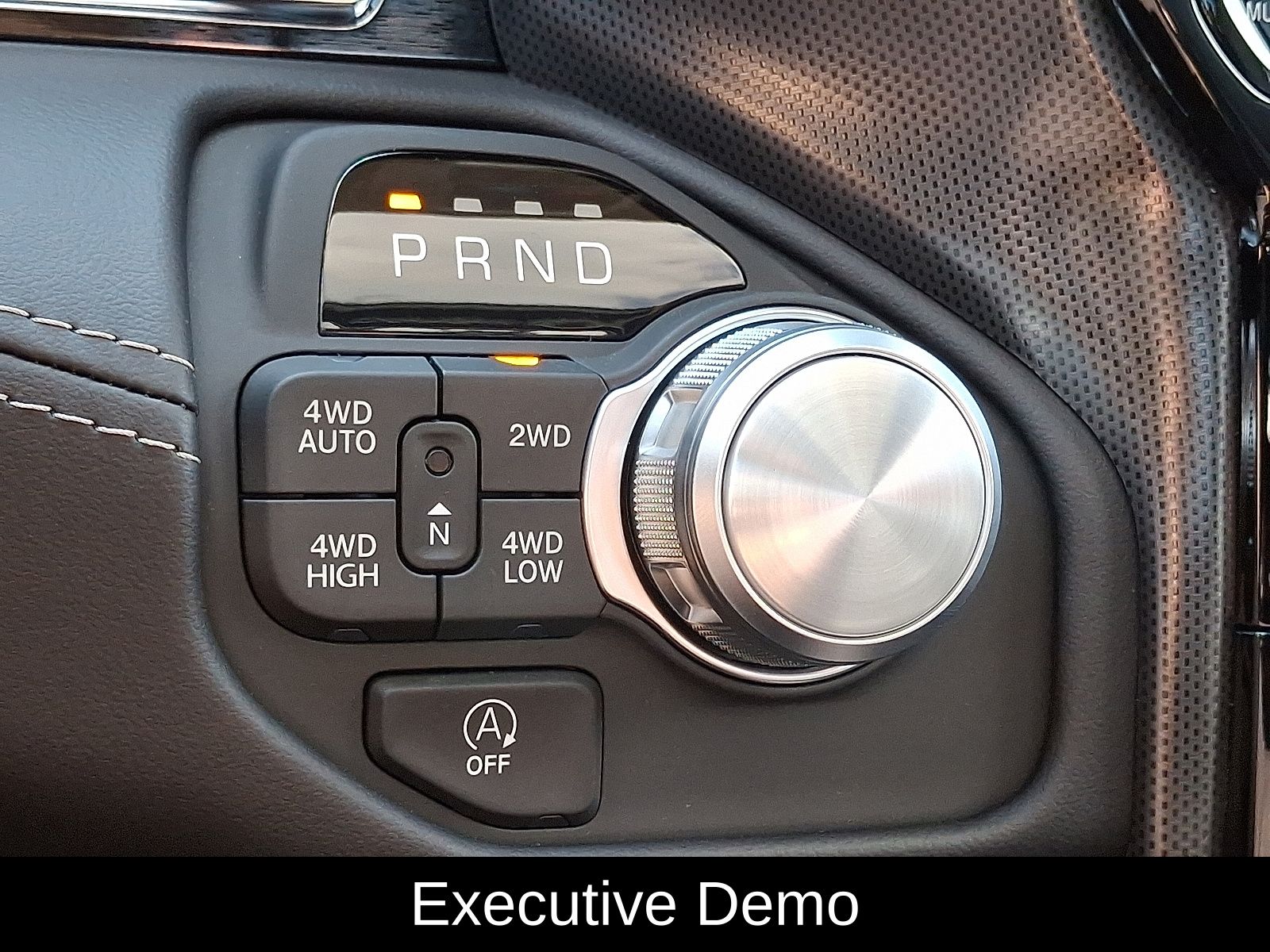 2026 RAM 1500 Limited - Photo 9