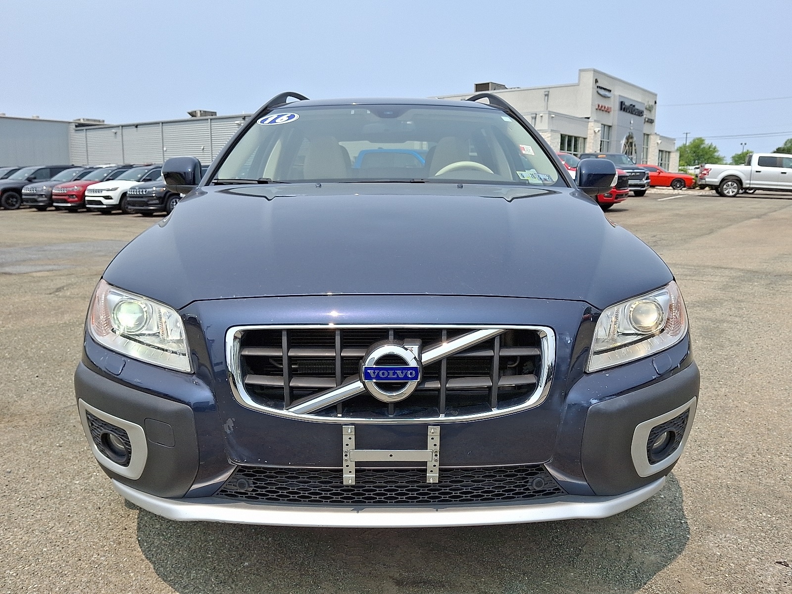 Used 2010 Volvo XC70 T6 with VIN YV4992BZ5A1080571 for sale in Quarryville, PA