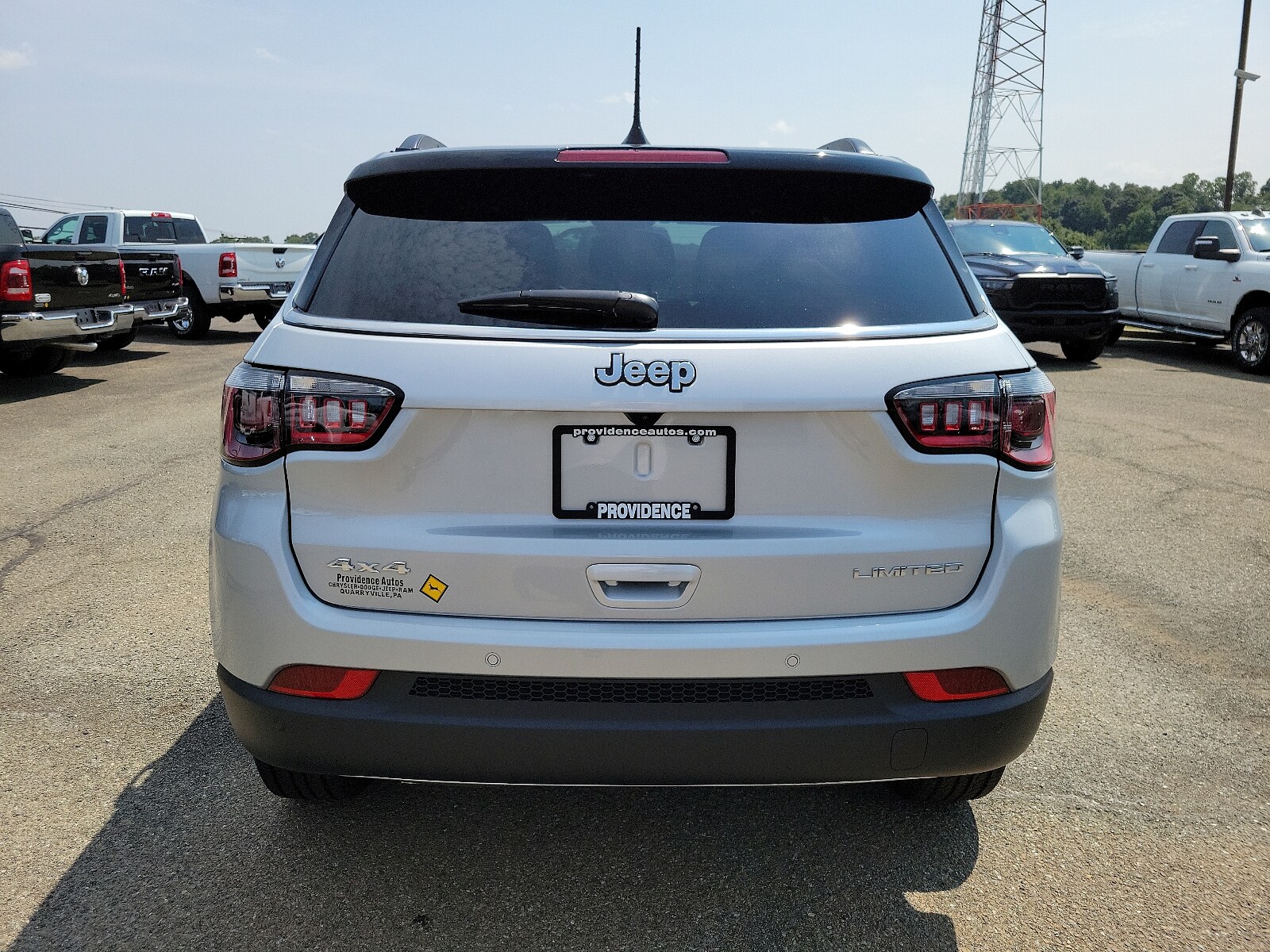 2024 Jeep Compass Limited photo 4