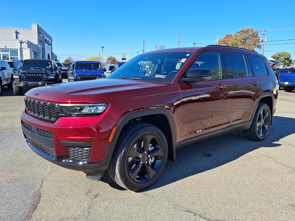 New 2025 Jeep Grand Cherokee L Altitude X 4x4 Sport Utility