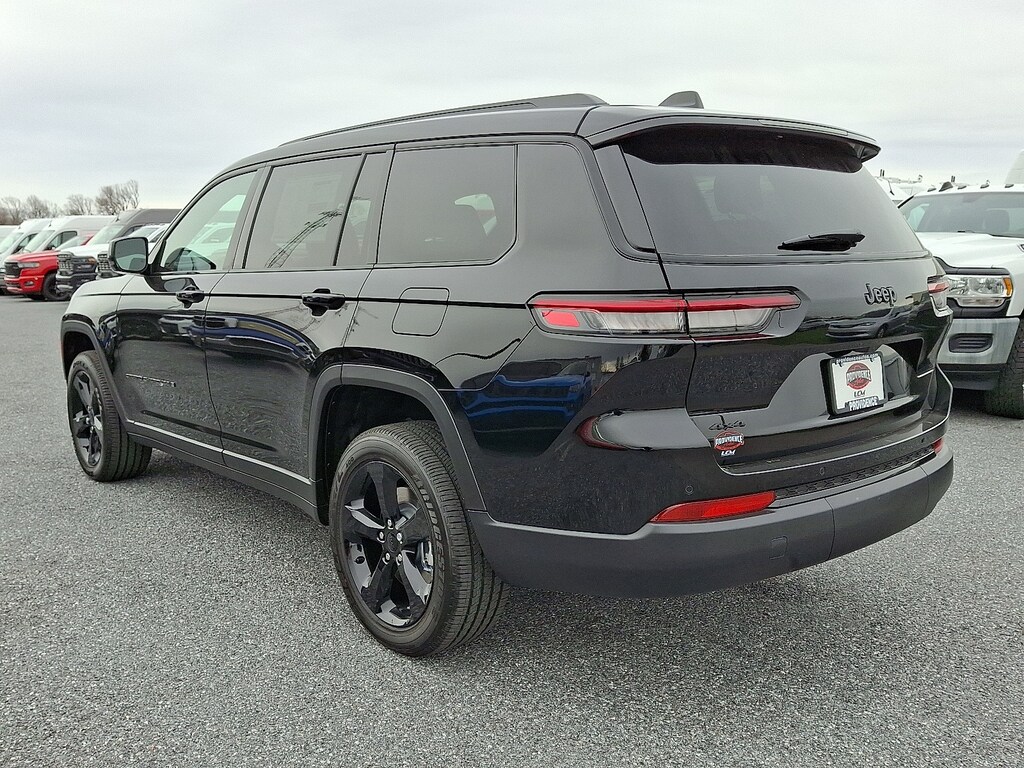 New 2025 Jeep Grand Cherokee L Altitude X 4x4 Sport Utility