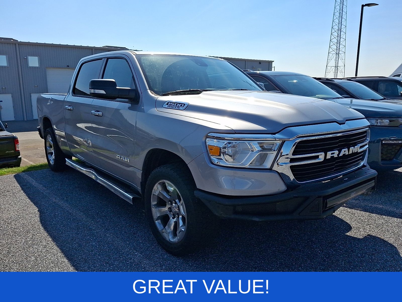 2019 RAM 1500 Big Horn/Lone Star 4x4 Crew Cab 6'4's photo