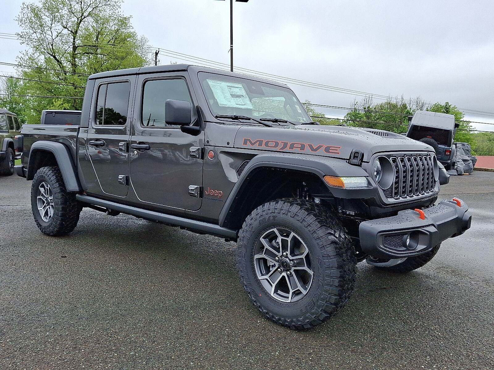 2025 Jeep Gladiator Mojave photo 2