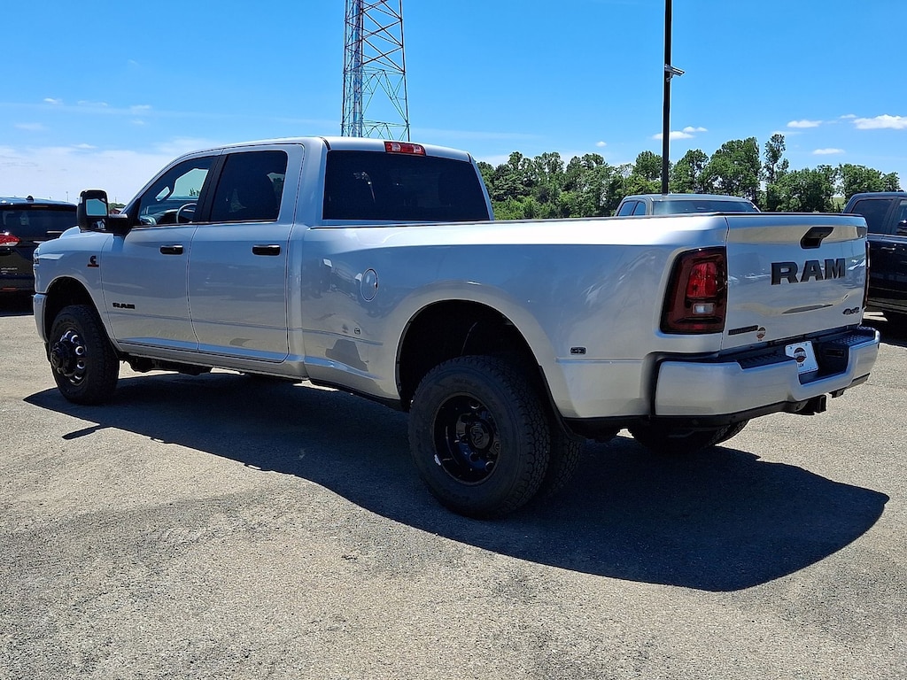 New 2026 Ram 3500 Big Horn Crew Cab 4x4 8 Box Pickup