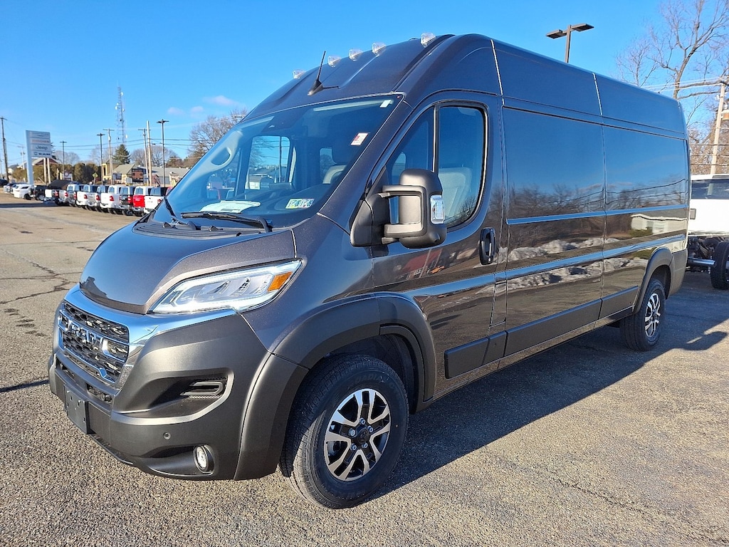 New 2025 Ram Promaster Cargo Van SLT+ Full-size Cargo Van