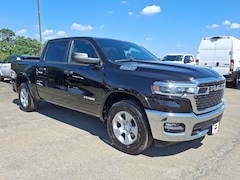 2025 Ram 1500 Big Horn Crew Cab 4x4 57 Box Pickup