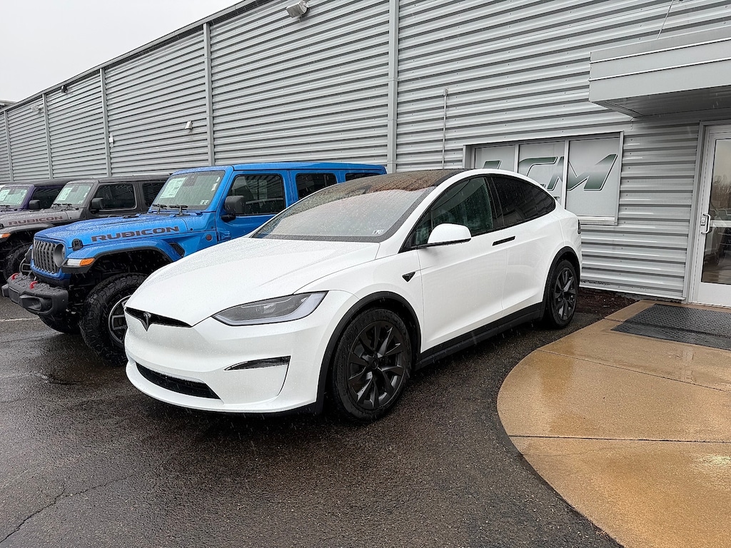 Used 2023 Tesla Model X Standard Range Sport Utility