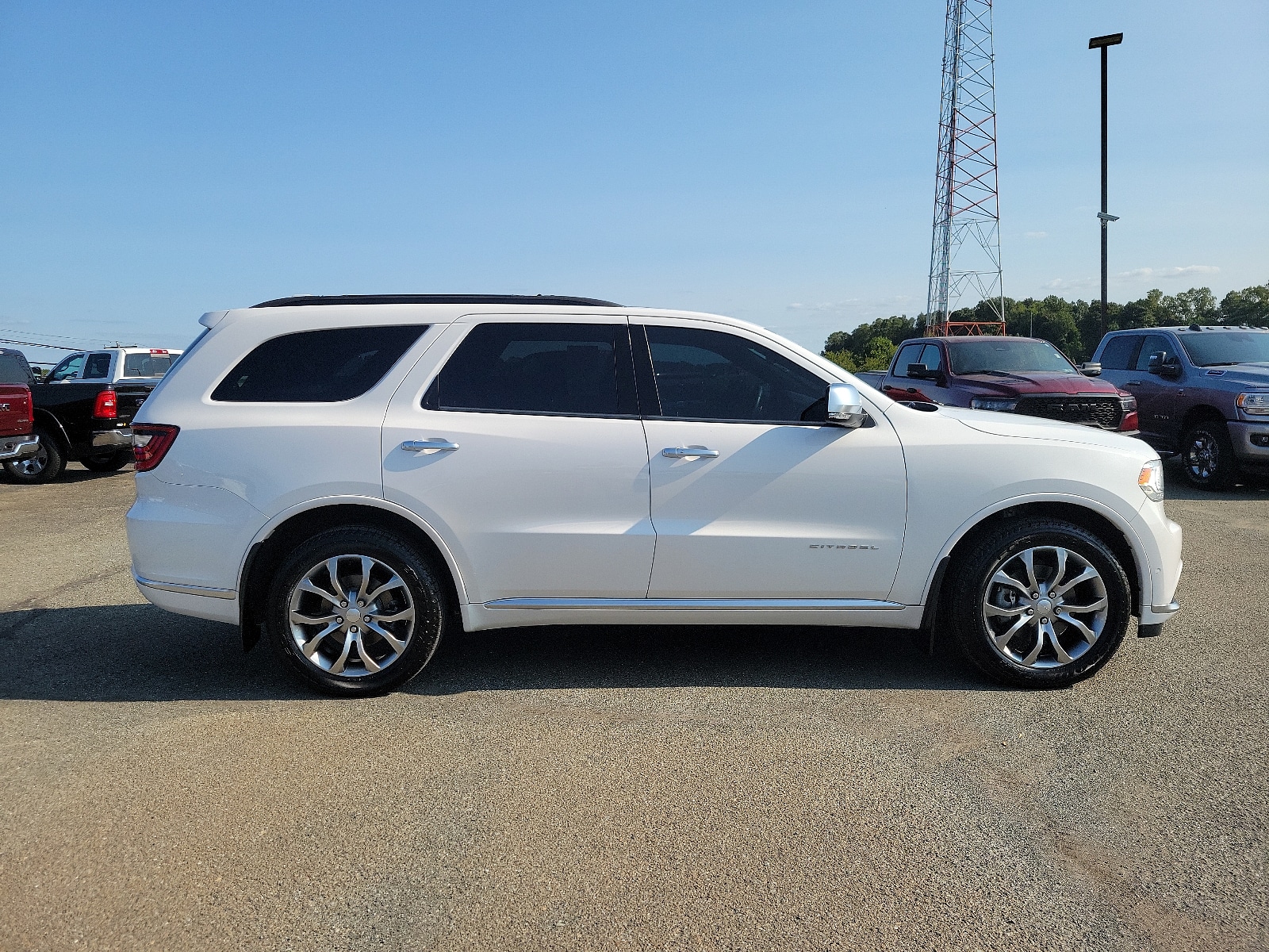 Used 2018 Dodge Durango Anodized Platinum with VIN 1C4SDJET6JC283378 for sale in Quarryville, PA