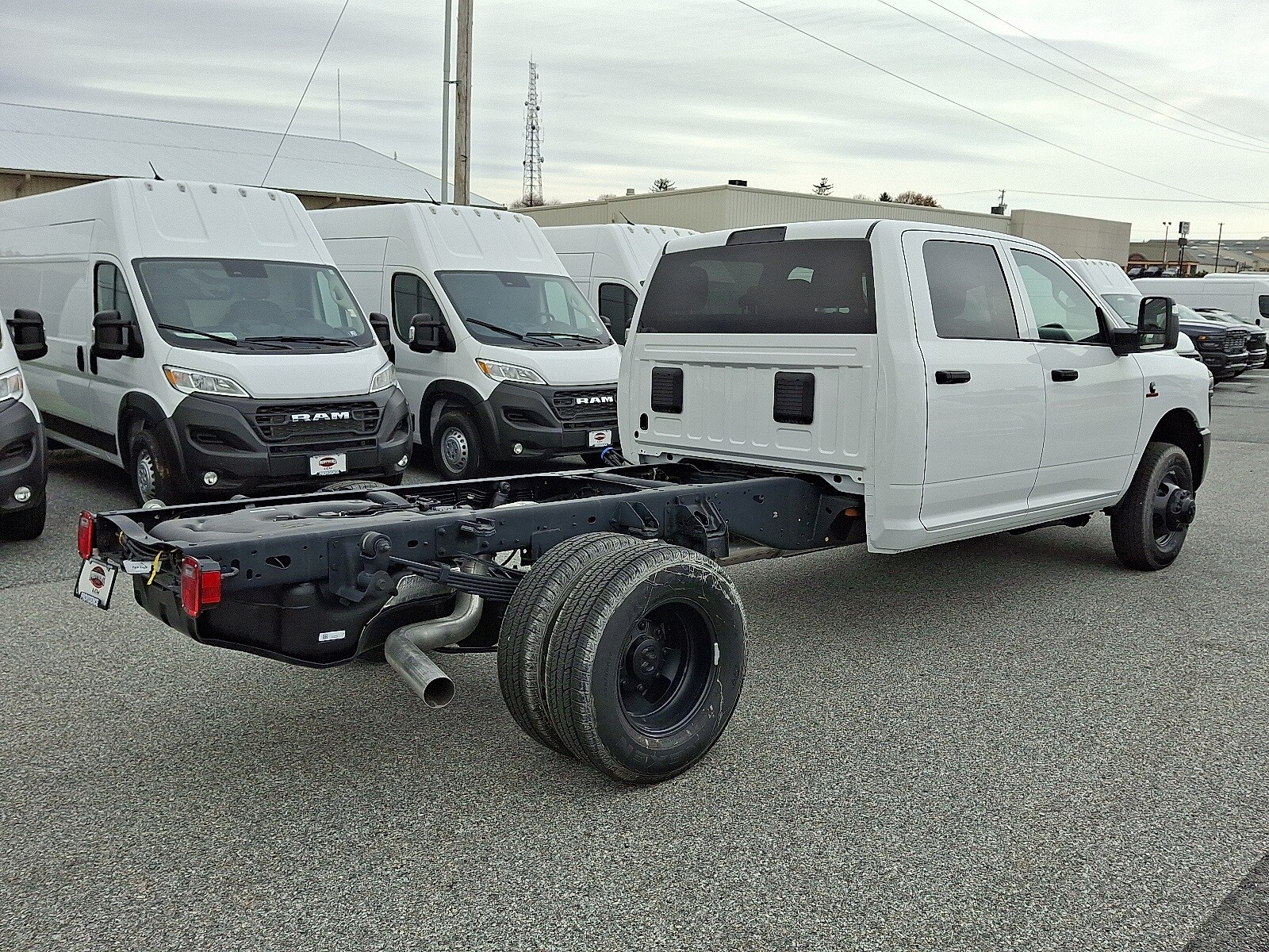 2026 Ram 3500 Tradesman photo 4
