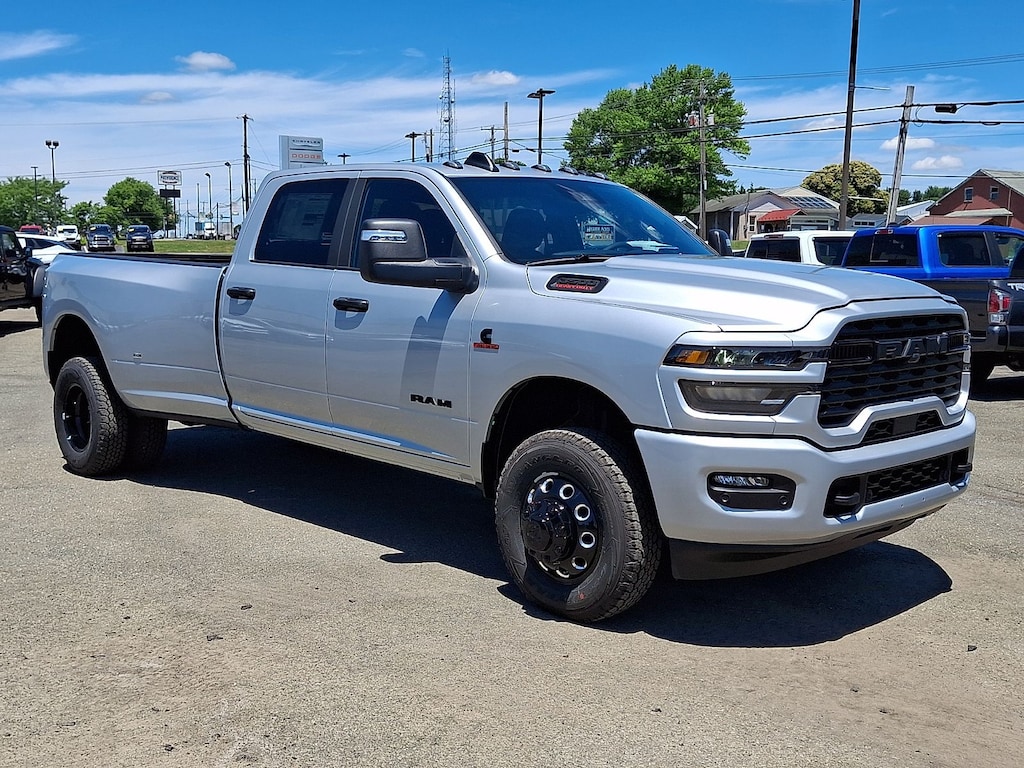 New 2026 Ram 3500 Big Horn Crew Cab 4x4 8 Box Pickup