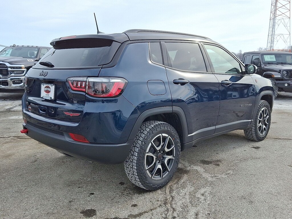 New 2026 Jeep Compass Trailhawk Sport Utility