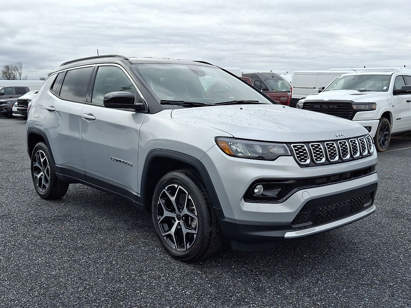 2026 Jeep Compass Limited 4X4's photo