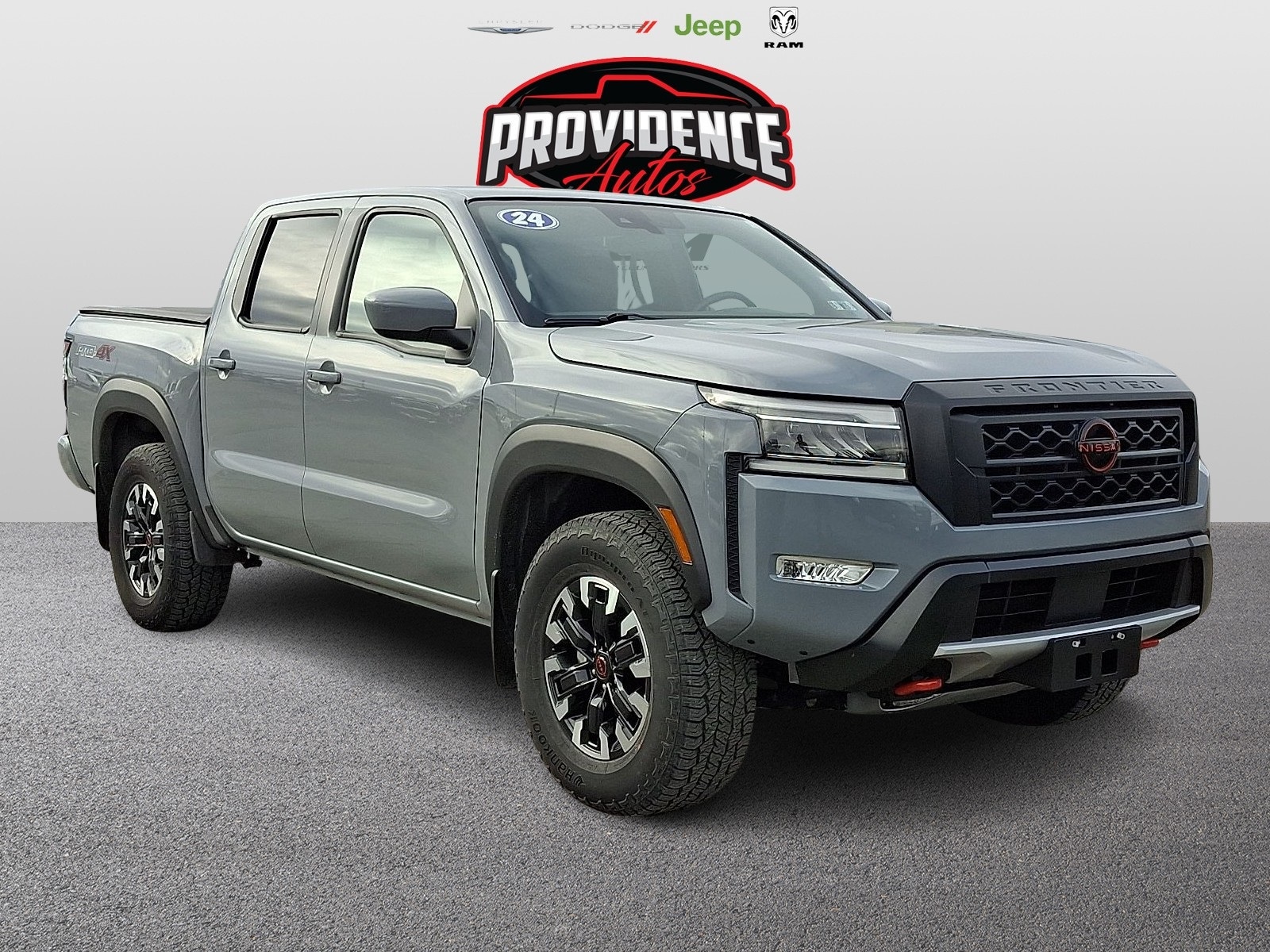 2024 Nissan Frontier PRO-4X's photo