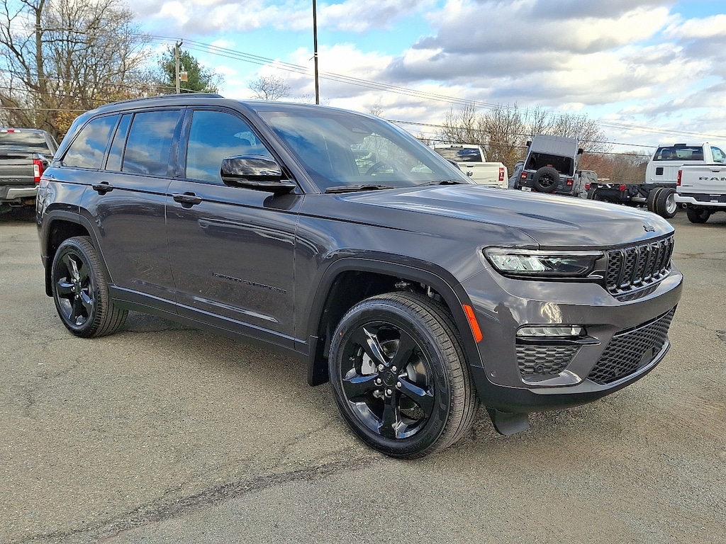 New 2025 Jeep Grand Cherokee Limited 4x4 Sport Utility