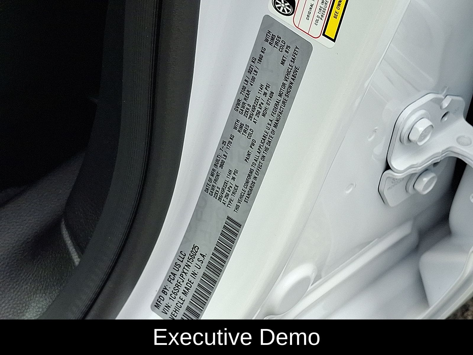 2026 RAM 1500 Laramie - Photo 11