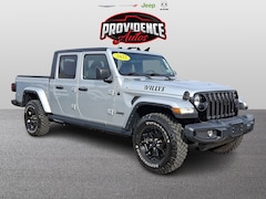 2022 Jeep Gladiator Willys 4x4 Crew Cab