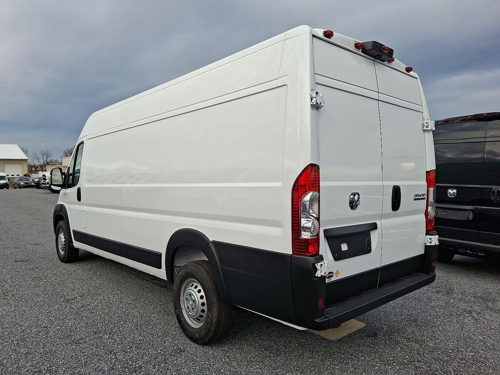 New 2025 Ram Promaster Cargo Van Tradesman Full-size Cargo Van