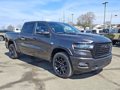 2026 Ram 1500 LARAMIE CREW CAB 4X4 5'7 BOX Pickup