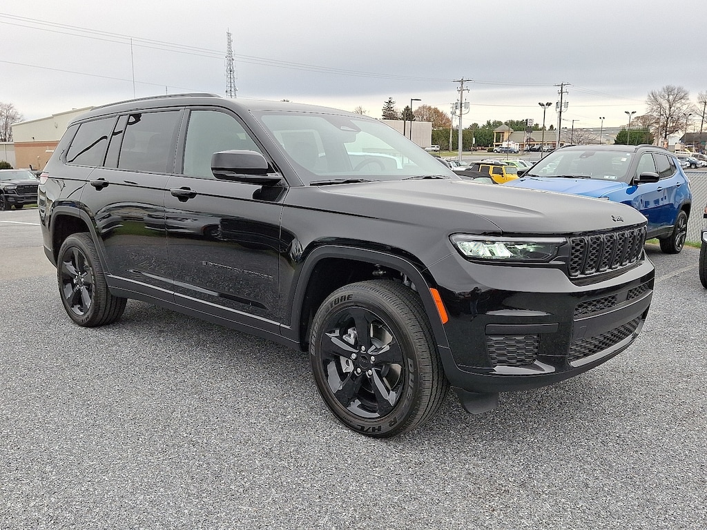 New 2025 Jeep Grand Cherokee L Altitude X 4x4 Sport Utility