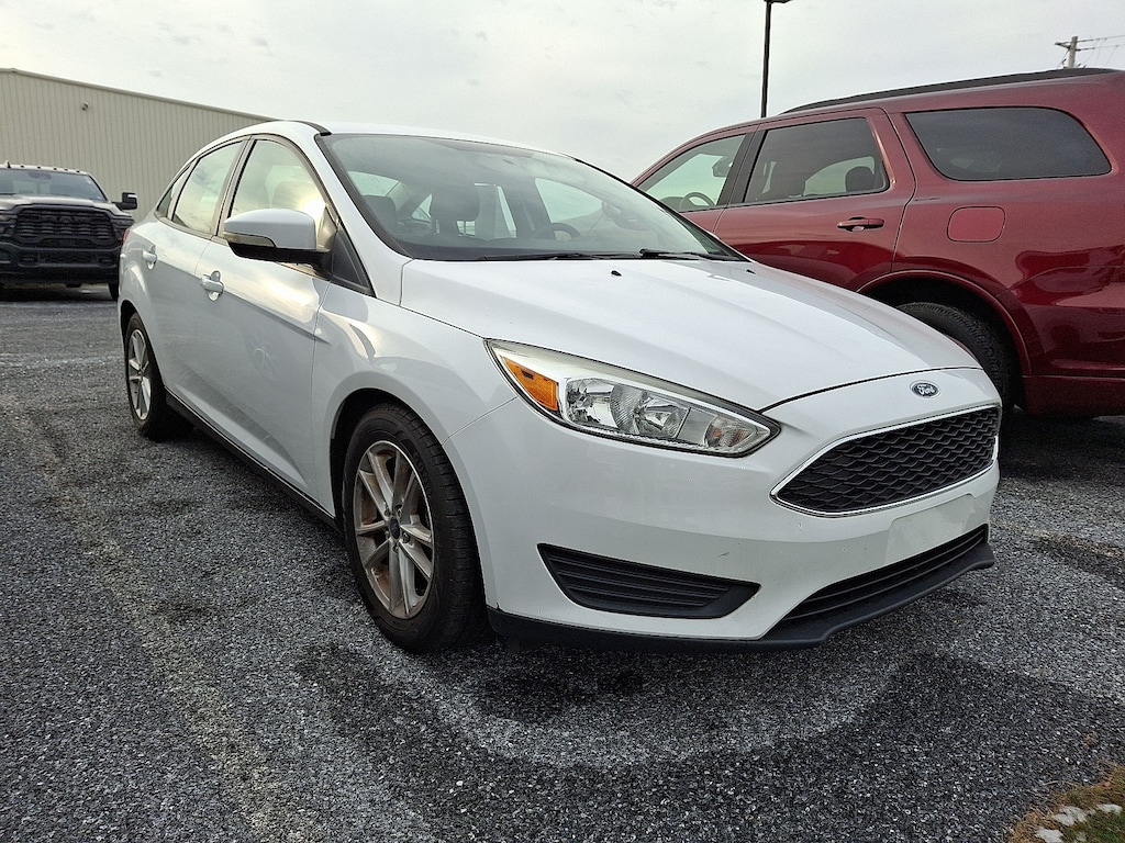 Used 2017 Ford Focus SE Sedan