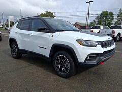 2026 Jeep Compass Trailhawk Sport Utility