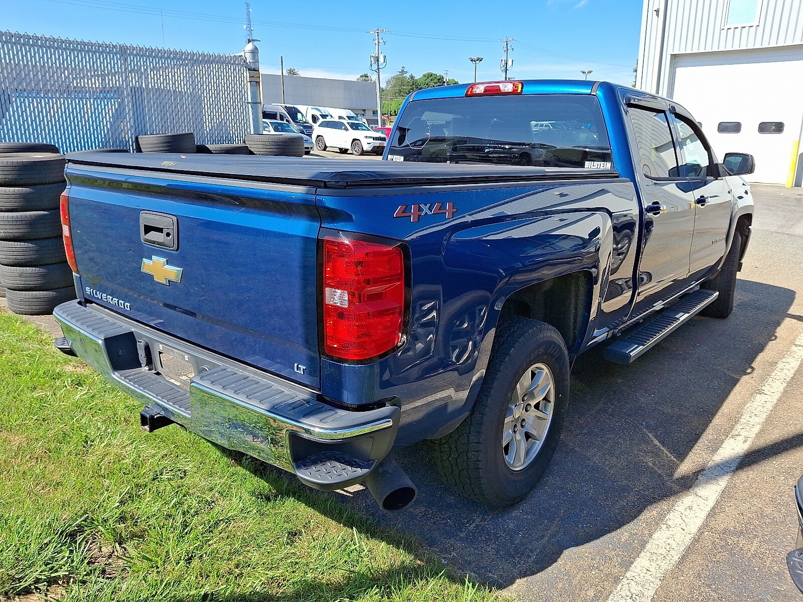 2018 Chevrolet Silverado 1500 photo 4