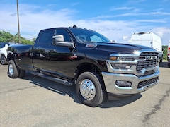 2025 Ram 3500 Tradesman Crew Cab 4x4 8 Box Pickup