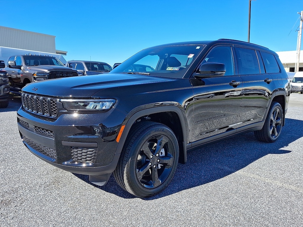 New 2025 Jeep Grand Cherokee L ALTITUDE X 4X4 Sport Utility