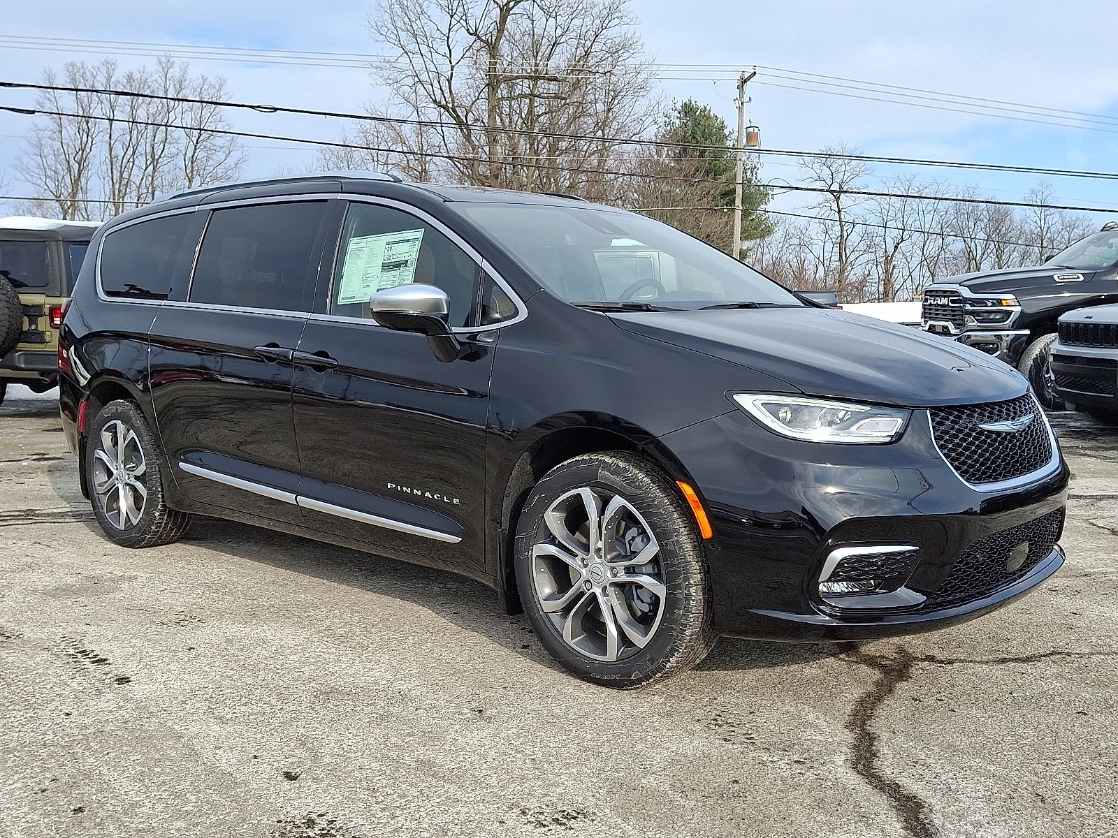 2026 Chrysler Pacifica Passenger Van 