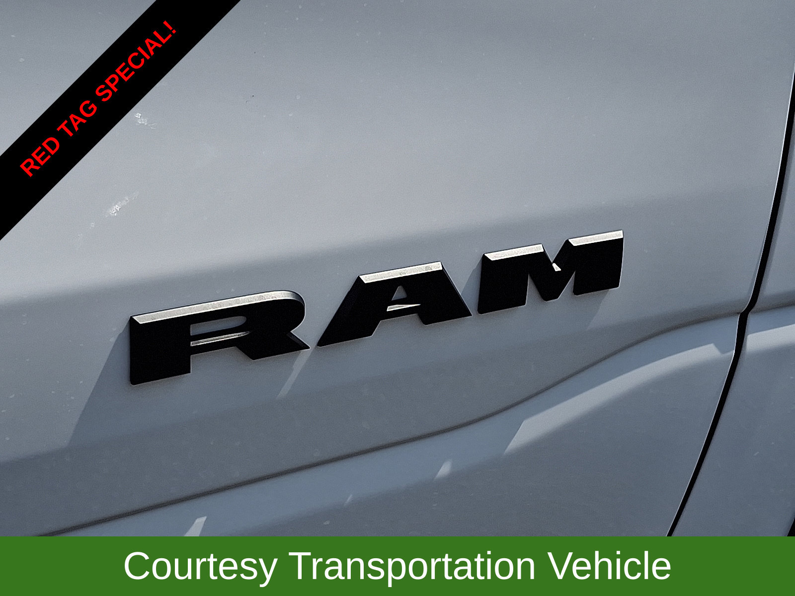 2026 RAM 1500 Warlock - Photo 12