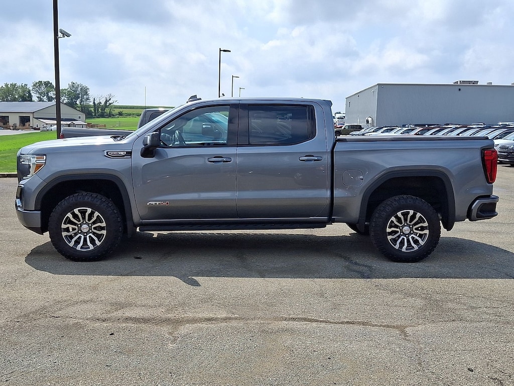 Used 2022 GMC Sierra 1500 Limited 4WD Crew Cab Short Box AT4 Crew Cab