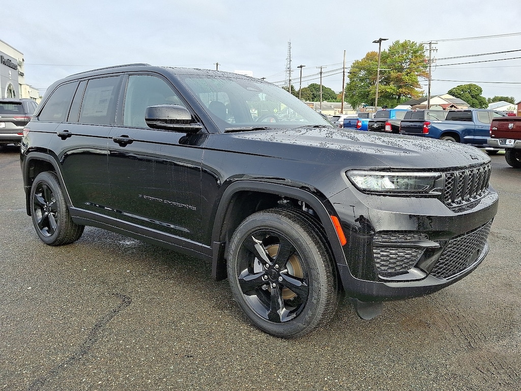 New 2025 Jeep Grand Cherokee ALTITUDE X 4X4 Sport Utility