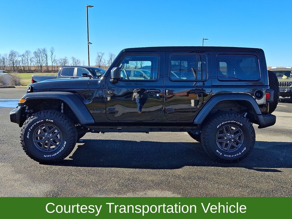 New 2025 Jeep Wrangler 4-Door Sport 4x4 Sport Utility