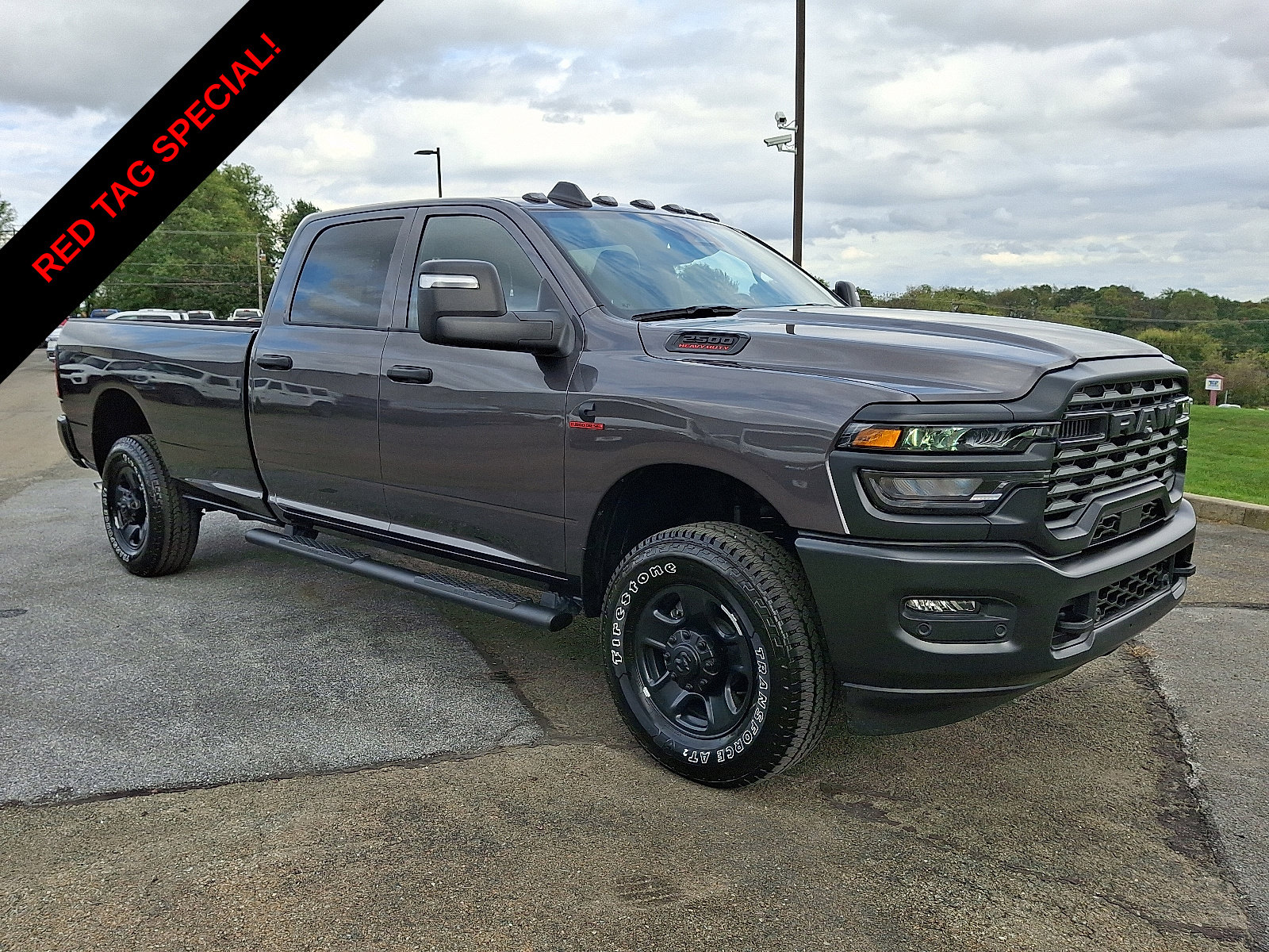 2026 Ram 2500 TRADESMAN CREW CAB 4X4 8' BOX Pickup
