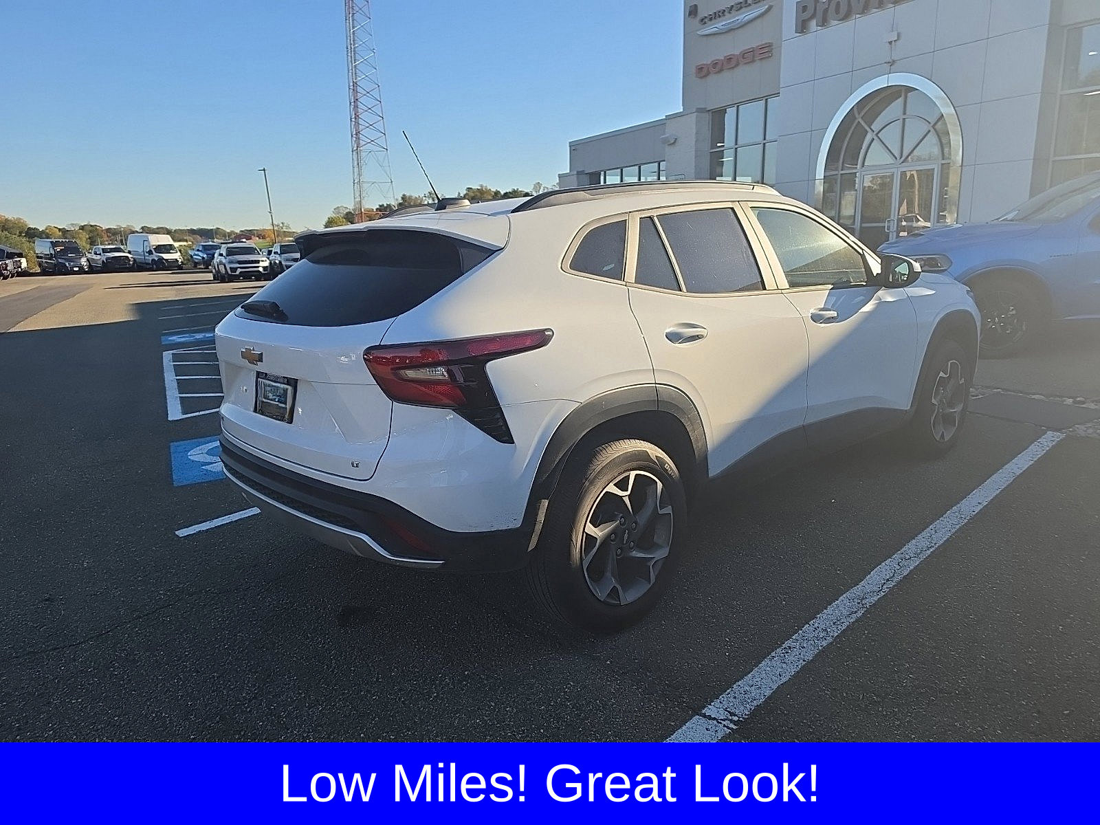 Used 2024 Chevrolet Trax FWD LT Sport Utility