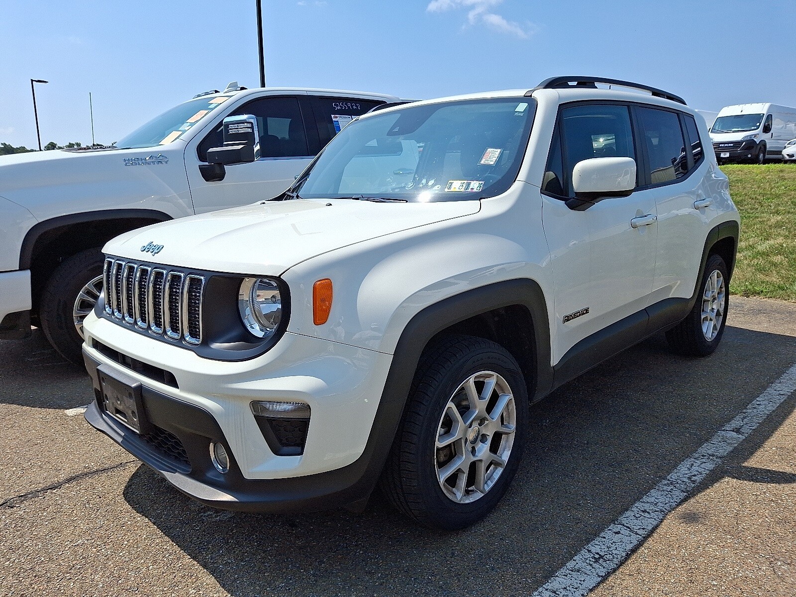 2021 Jeep Renegade Latitude photo 2