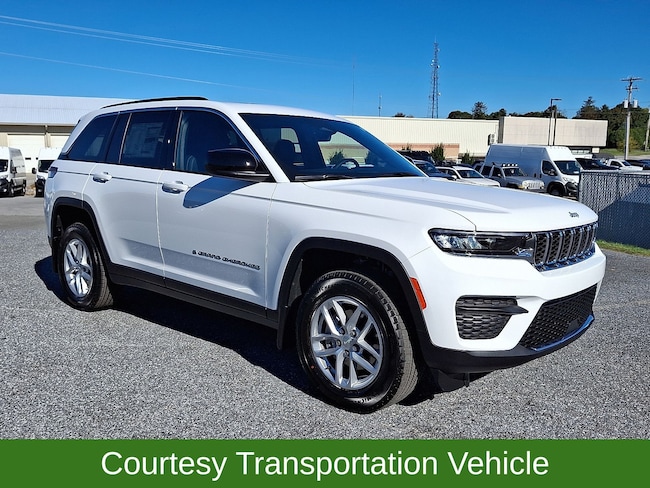 2025 Jeep Grand Cherokee LAREDO X 4X4 Sport Utility