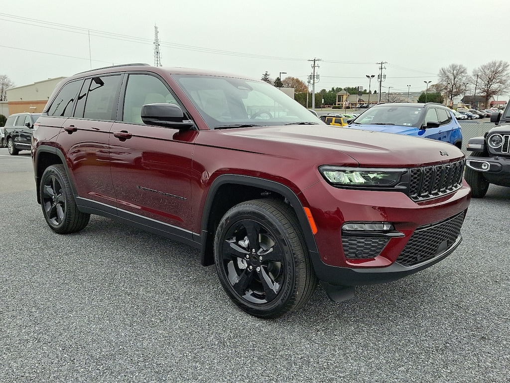 New 2025 Jeep Grand Cherokee Limited 4x4 Sport Utility