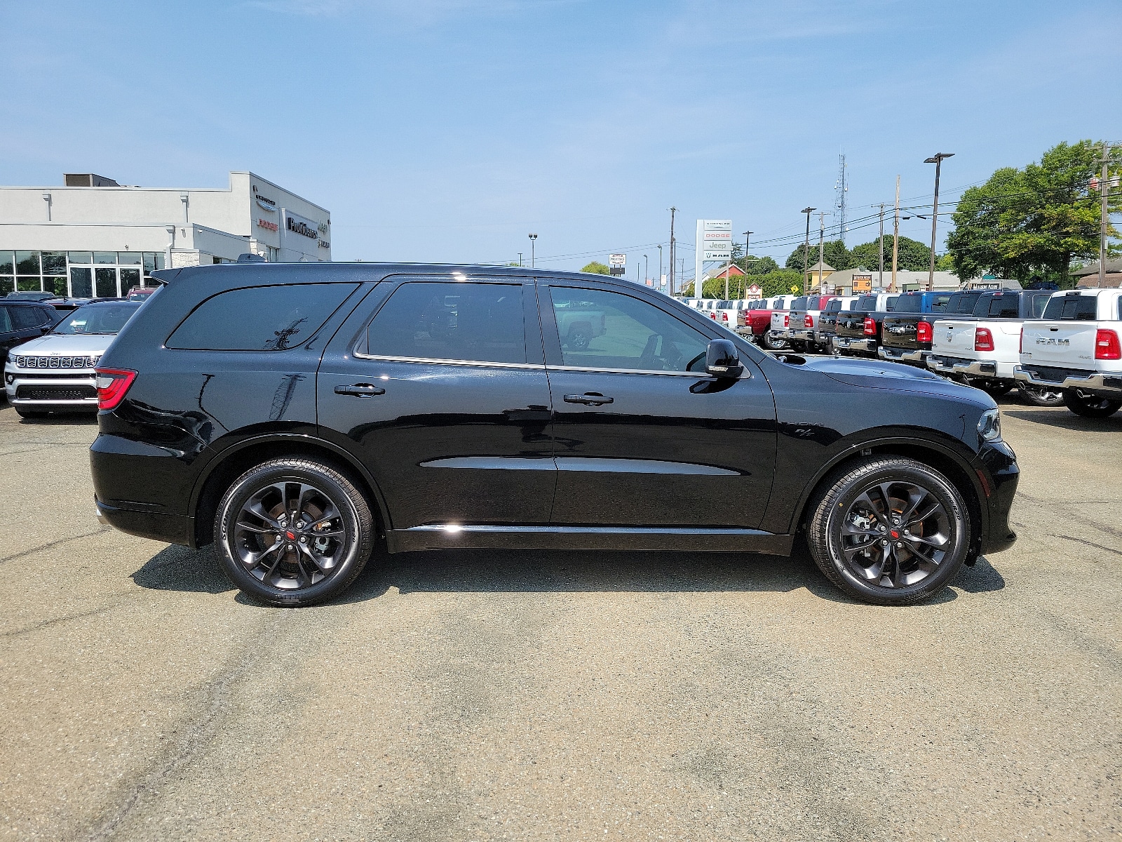 Used 2022 Dodge Durango R/T with VIN 1C4SDJCT3NC187894 for sale in Quarryville, PA