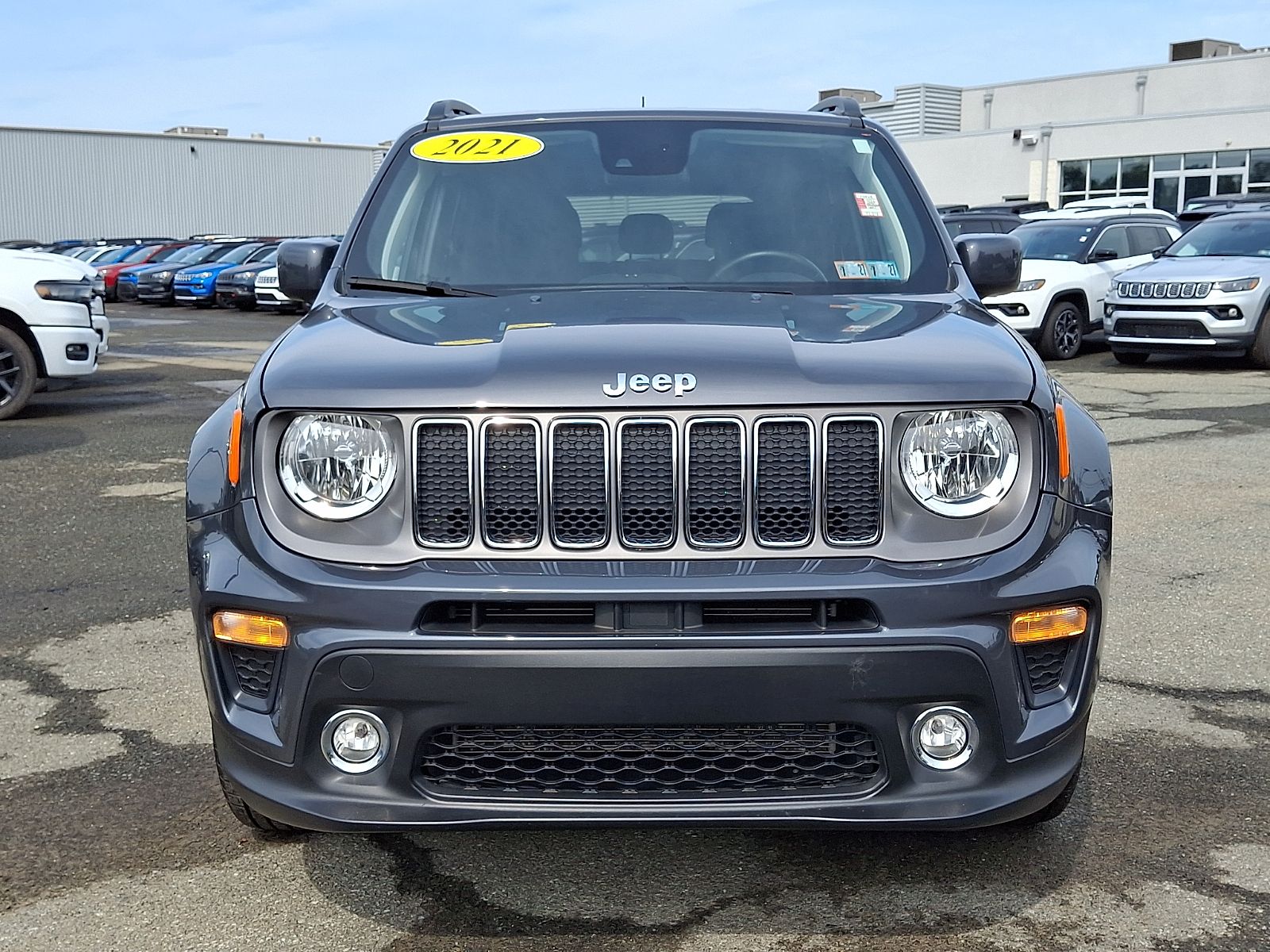 Used 2021 Jeep Renegade Latitude with VIN ZACNJDBB7MPN35350 for sale in Quarryville, PA