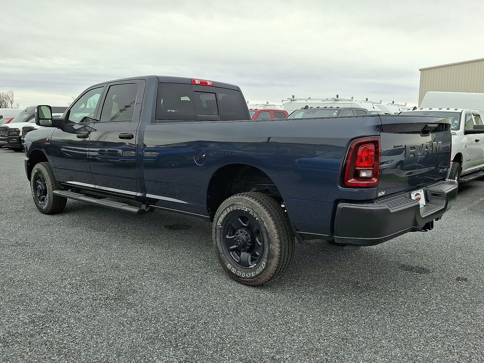 2026 RAM 2500 Tradesman - Photo 3