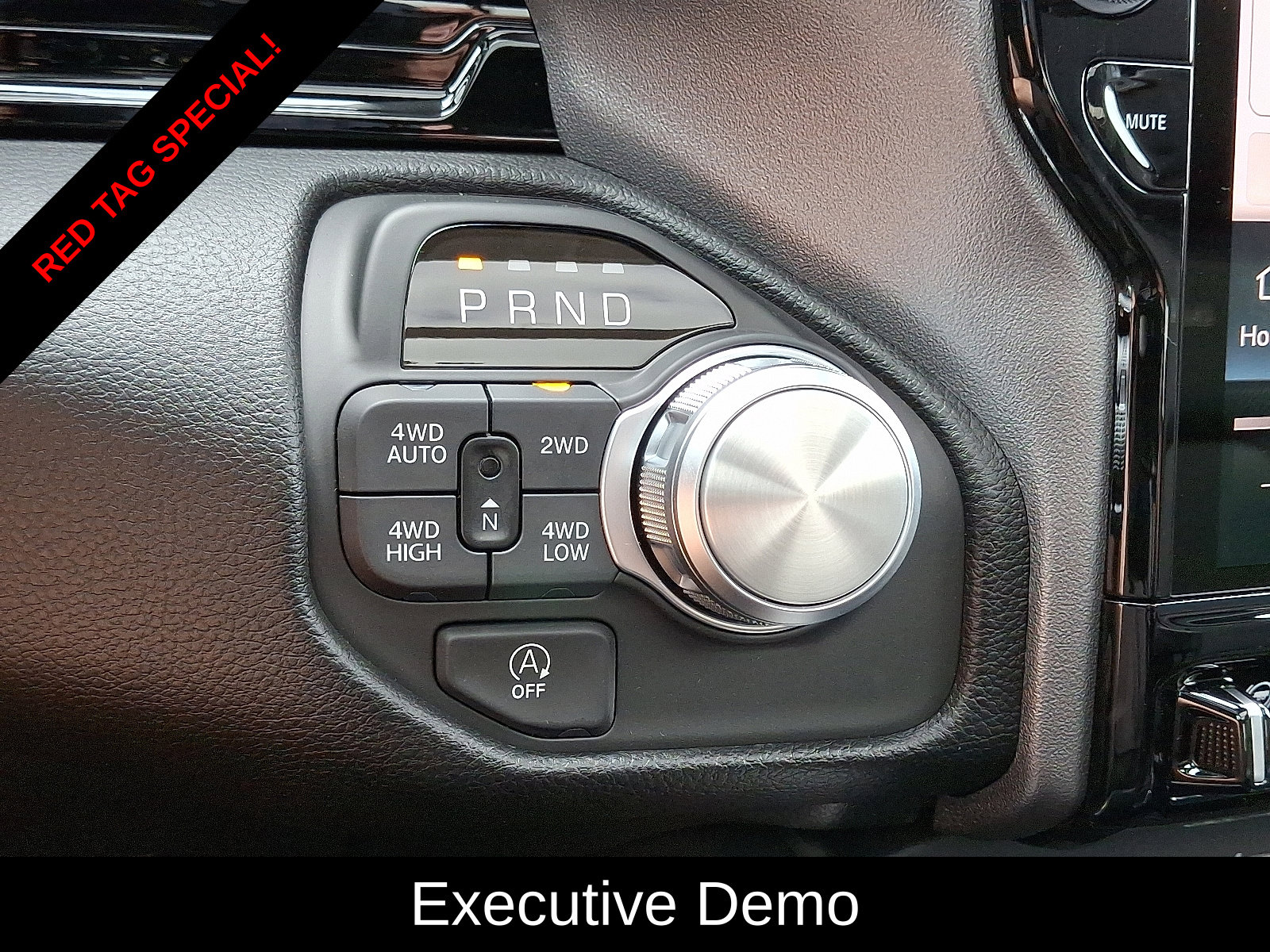 2026 RAM 1500 Laramie - Photo 9