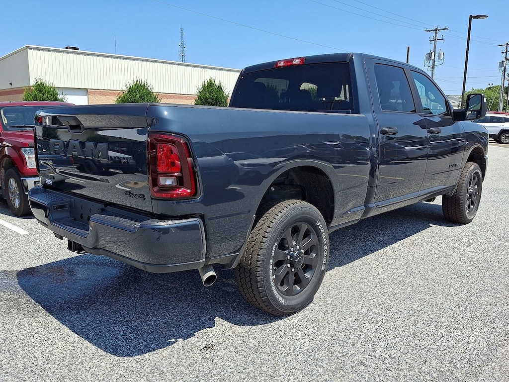New 2026 Ram 2500 Big Horn Crew Cab 4x4 64 Box Pickup