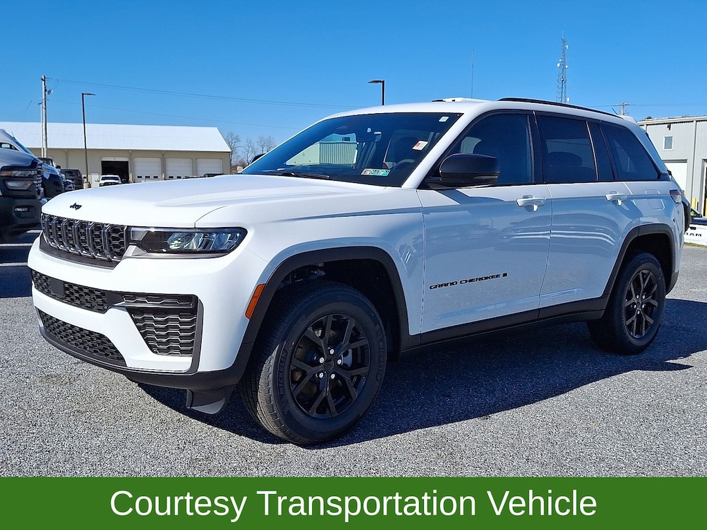 New 2026 Jeep Grand Cherokee LAREDO ALTITUDE 4X4 Sport Utility