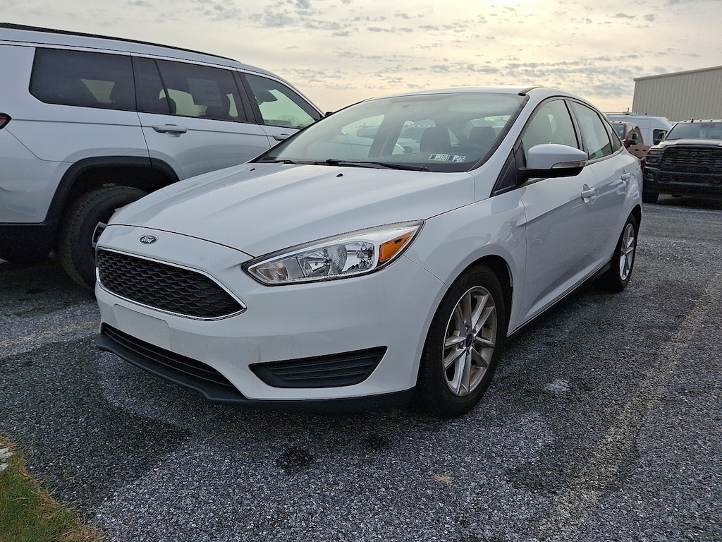 Used 2017 Ford Focus SE Sedan