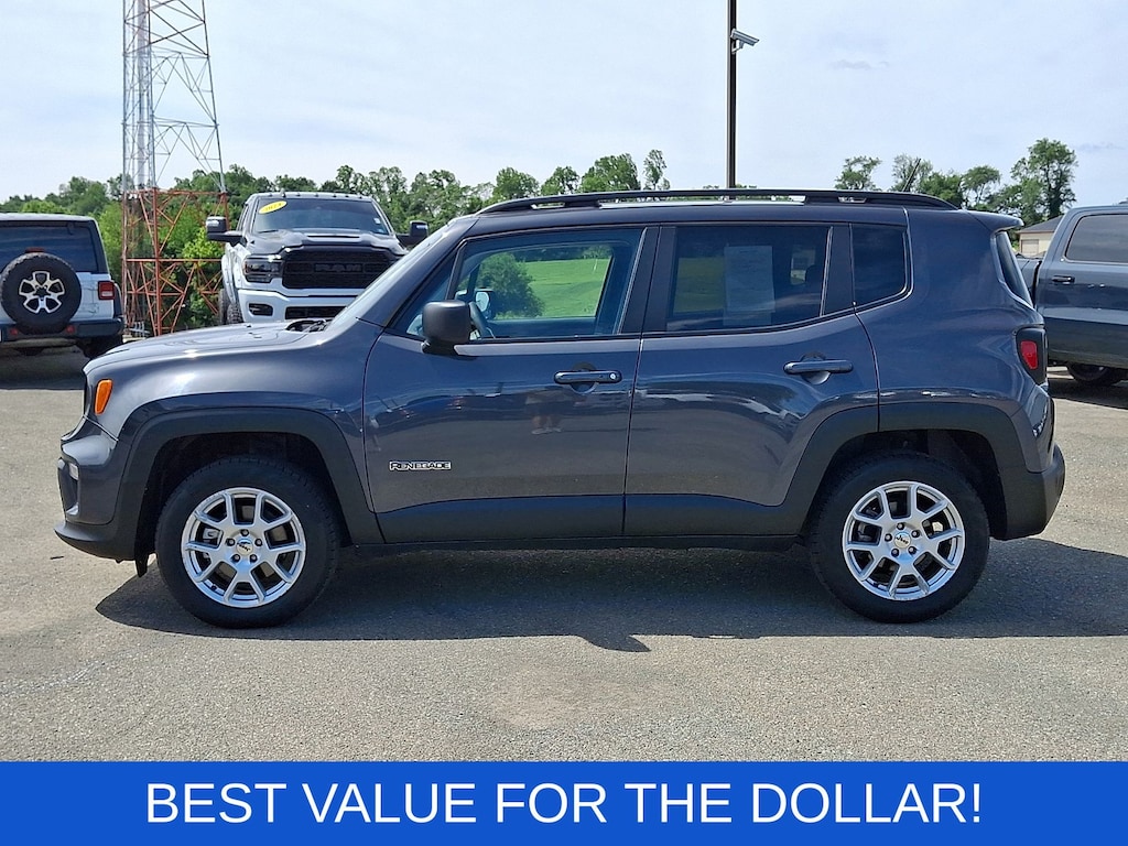 Used 2022 Jeep Renegade Latitude 4x4 Sport Utility