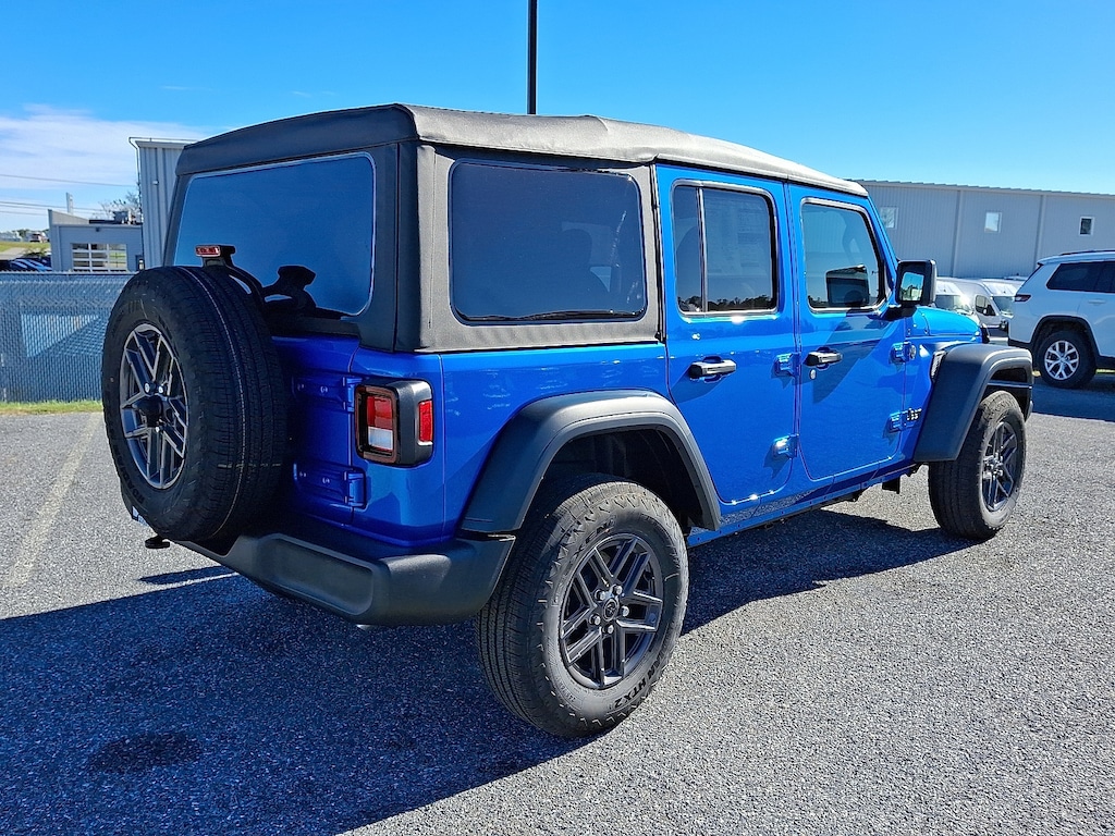 New 2026 Jeep Wrangler 4-DOOR SPORT S Sport Utility