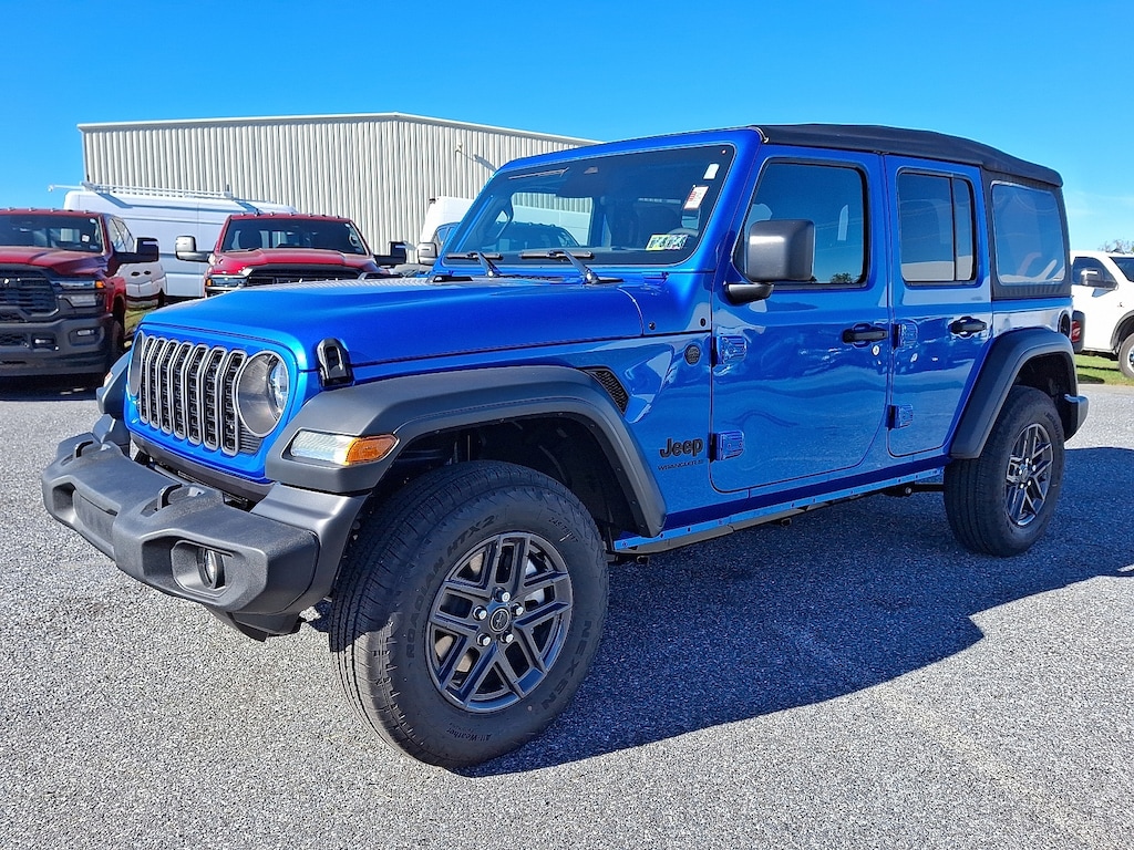 New 2026 Jeep Wrangler 4-DOOR SPORT S Sport Utility