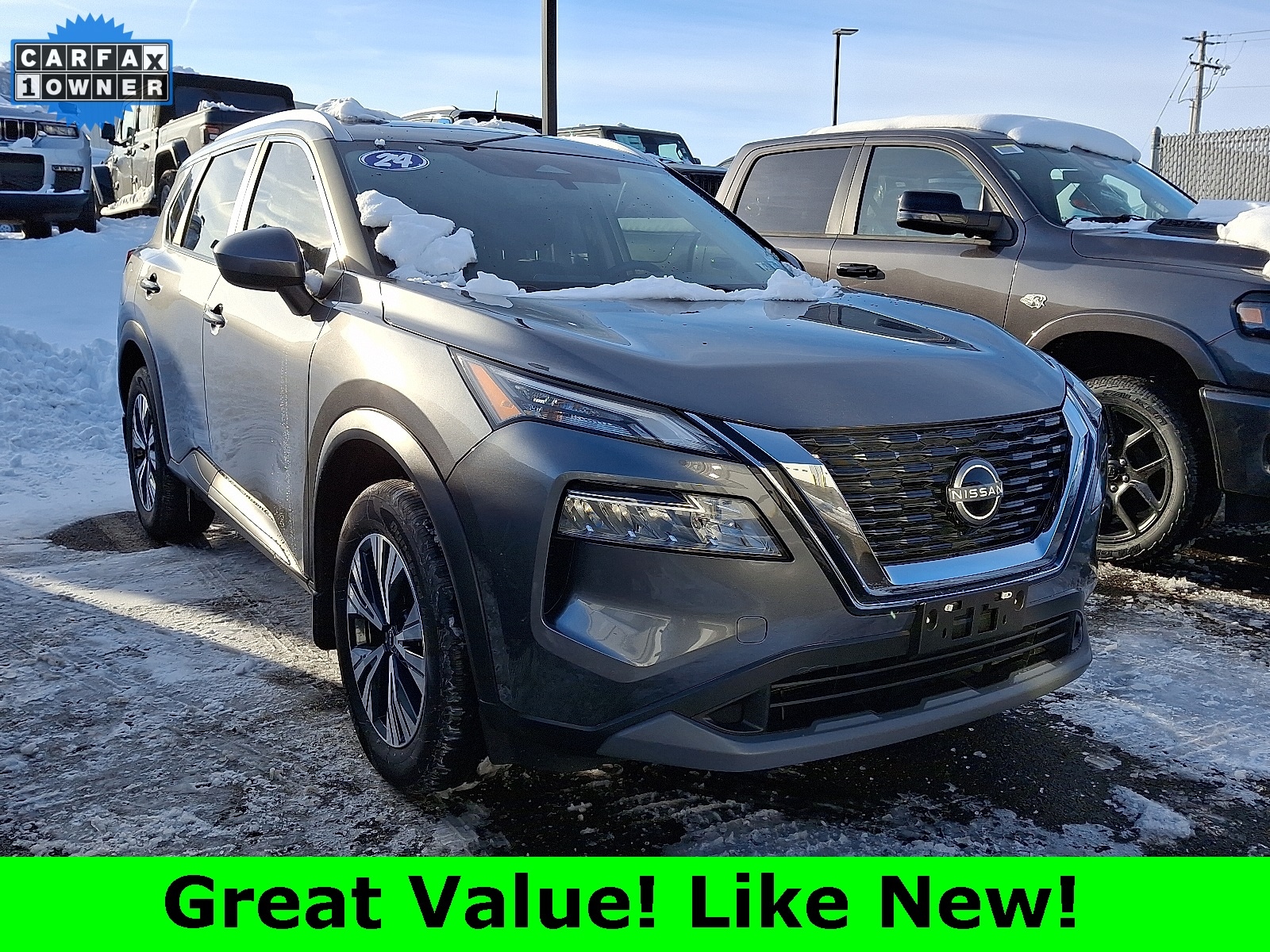 2023 Nissan Rogue SV's photo